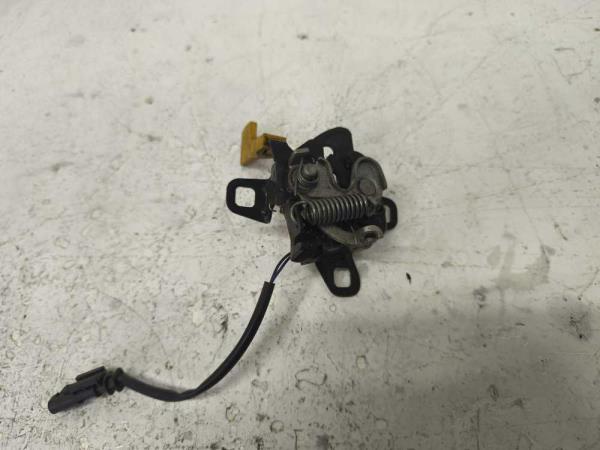 GACHE DE CAPOT FIAT - Vue 2